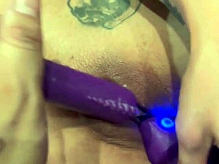 venezolana moans rich dildo toy compilation first time