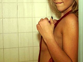 fucking myself deep with dildo in shower till i squirt everywhere