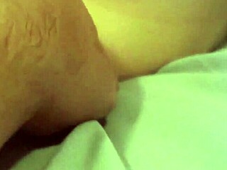 juicy neighbor pussy stretched by pink toy bed ride