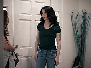 evelyn claire and izzy lush tease lesbian scissoring orgasm