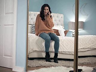 evelyn claire and izzy lush tease lesbian scissoring orgasm