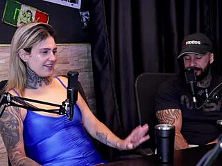 years married he'd trade ass for 500 brings girl home threesome watch sheer red