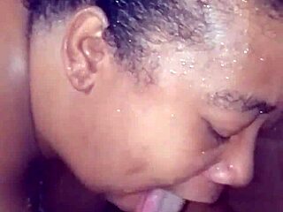 gordinha casada spreads fat ass fucking hubby wildly?