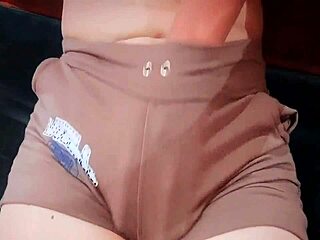 Cute asian babe bedroom homemade sex 😈