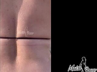 ruiva cavalona giving pussy on beach loves hidden creampie