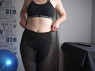 fitness girl teases panty lines in leggings