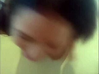 yo check deisyyeraldine suck cock and swallow facial cum