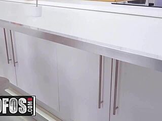 Dont Break Me! Rebecca Volpetti Kitchen Cutie Sucks Huge Cock - Mofos