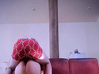 Cute asian babe bedroom homemade sex 😈