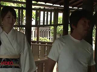 japanese milf babe intense blowjob begs wild fucking