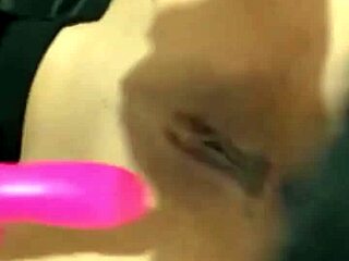escandalo, venezuelan prof's sensual tit fingering