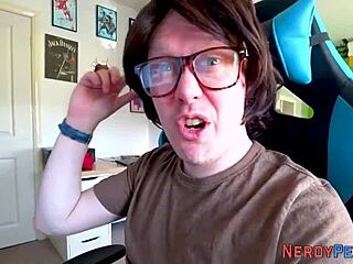 yorkshire nerd tricks group into first time facial bangs