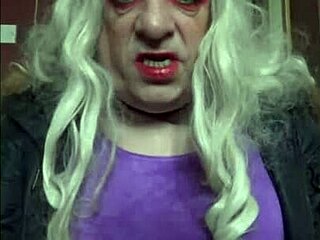 Bi Crossdresser Shares Shy Pee Tasting Lover Cum Swallow Homemade 😜🍆💦