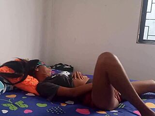 i love groping my saggy latina tits in colombia