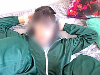 Mexican college girl takes virgin anal slowly!