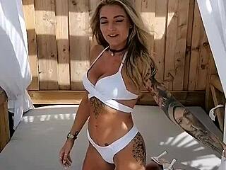 Uncensored Solo Dildo Tease She Gapes Hard Exhibition