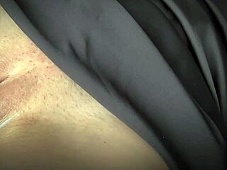 wanna cum deep inside horny milf pussy