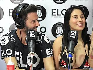 jenifer play's podcast interview turns super spicy and horny 😏🔥💋