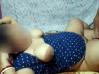 Married desi couple enjoys passionate homemade intimacy