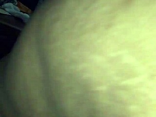 rhonda's voluptuous ass bounces seductively drawing eyes everywhere around