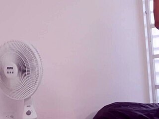 Colombian Pornstar Mishell's First-Time POV Happy Ending Massage