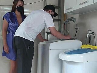 Hey tech, fuck my wet pussy?