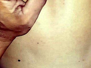 Amateur asian couple does bareback anal creampie in kitchen closeup