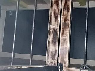 Maitresse Kantalis caged and bound in nightclub