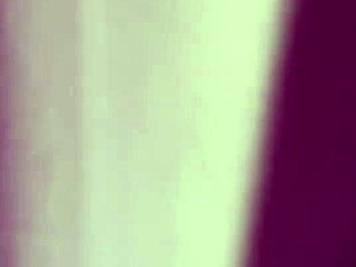 Meu namorado convidou o padrasto dele pra comer minha buceta no pelo 😈👅💦