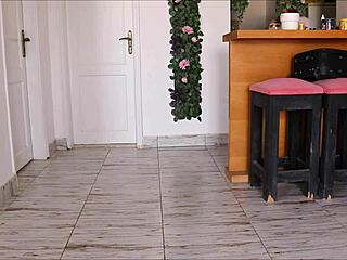 Busty granny Mariaold's dirty peeing fetish gets intriguing twist