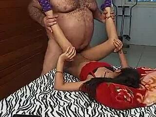 sexy bodybuilder babe loves hairy old man's armpit play