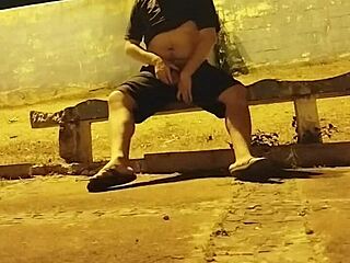 i went to the soccer field took facial cumshot and almost got caught