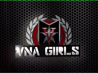 maxine swims into wet licks squirting orgasms everywhere 💦😋