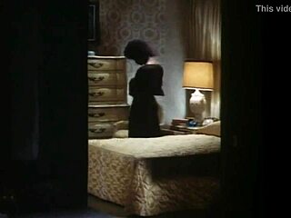 Wow sexy ebony shower girl drives me wild!