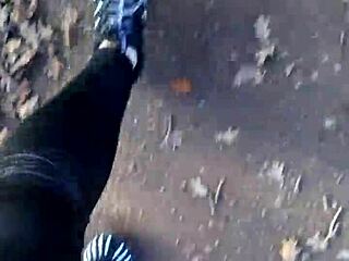 new barefoot shoes make me horny outdoors! 👟😈