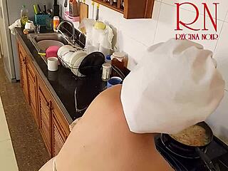 Regina Noir Naked Kitchen Cooking Maid