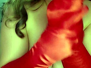 scarlett knight naked solo tease with red gloves and vibrating toys