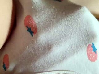 Petite Italian farts extreme closeup ruining my mic 😤🍑