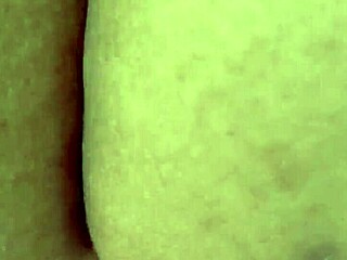 surprised big ass milf gets stranger's cock straight to pussy