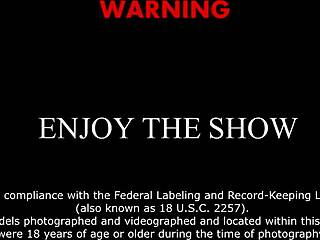 Hot babe's bondage massage leads to hardcore tits play 😏💦🔗