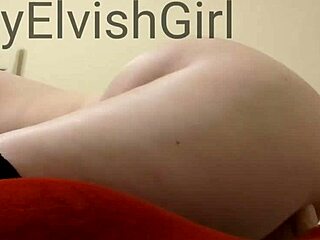 Chubby Amateur Dildo Rides Reverse Cowgirl Squirting Juicy