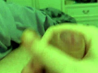 hey watch me stroke cock to porn