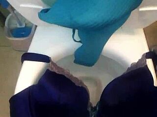 Busty 40dd Bra Babe Takes Massive Cumshot