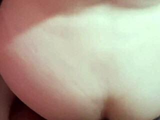 making my thick gordibuena moan spreading ass dorm roommate fun