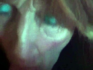 trimmed shemale gives intense oral blowjob closeup