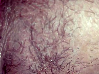Shaved mature pussy stretched to creampie orgasm 💦