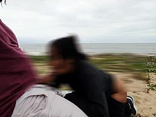 dia de anal na praia com voyeurs safados olhando tudo 🍑🏖️👀💦