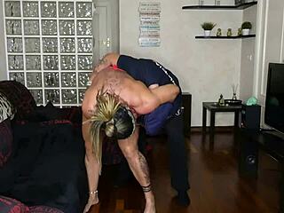 Officer, fuck my squirting ass before arresting this bodybuilder milf!