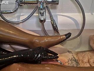 Part One Miss Anna Indulges In Her Relaxing Messy Bath Session