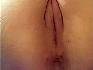 sexy granny vee flashes saggy tits and pussy during naked yoga